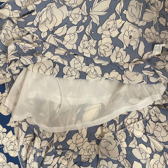 Blue White Floral Print Dress Set Puff Sleeve Crop Top Flowy Skirt Packable S 4 - Picture 9 of 11